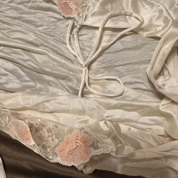 Rare VTG 70s Sans Souci Ivory Satin Lace Chemise & Robe Set 34/M Bridal - Picture 10 of 16
